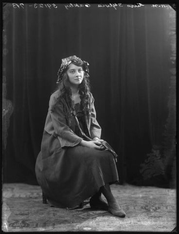 Sylvia Oakley as Wendy in 'Peter Pan' at the St James's Theatre NPG x101328