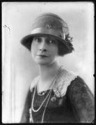 Maud Maitland (née Savil), Countess of Carnwath NPG x123764