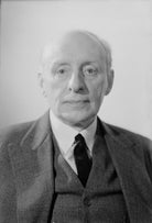 Charles McMoran Wilson, 1st Baron Moran NPG x23819