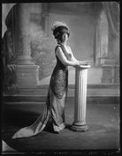 Muriel Ridley NPG x103419