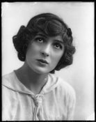 Julia James NPG x102208
