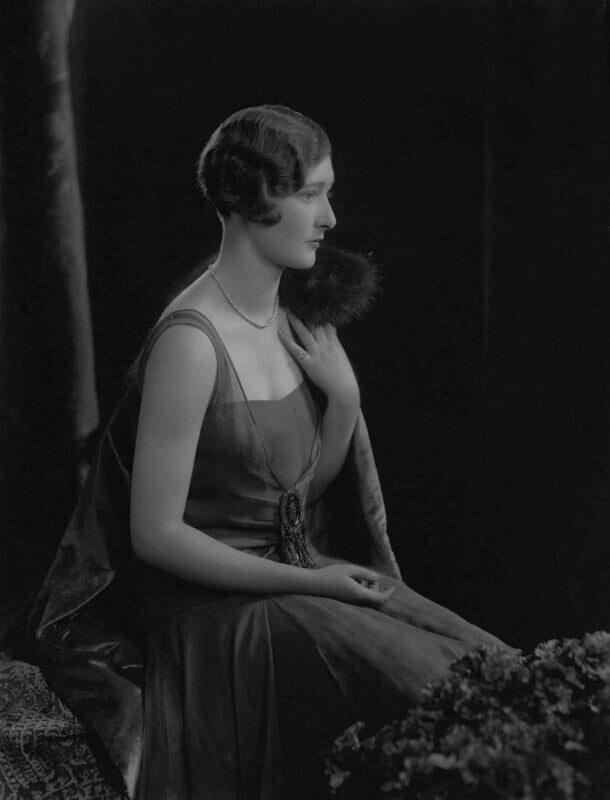 Juliet teresa lampson (née brownrigg) npg x184469