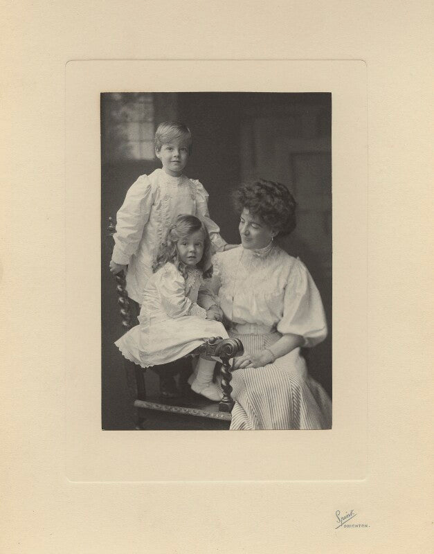 Richard philip farquhar strachey; john strachey; margaret winifred strachey (née severs) npg x13117