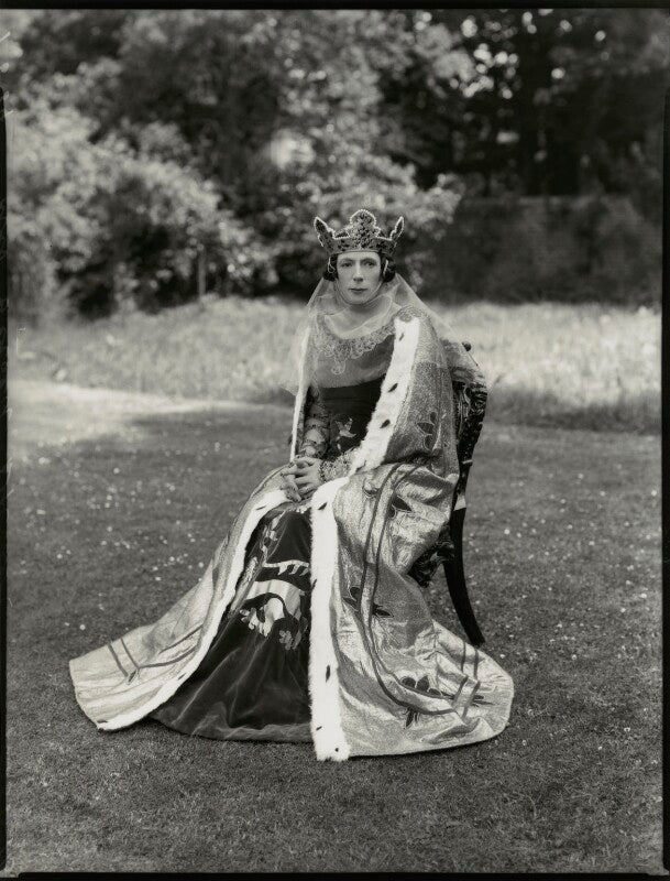 Sybil torbock macnaghten (née graham, later mrs gerald aylmer) npg x151128