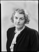 Hon. Elsie Faulconer (née Holland-Hibbert) NPG x177659