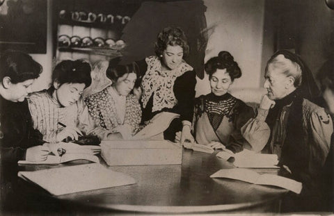 Suffragette committee meeting NPG x139878