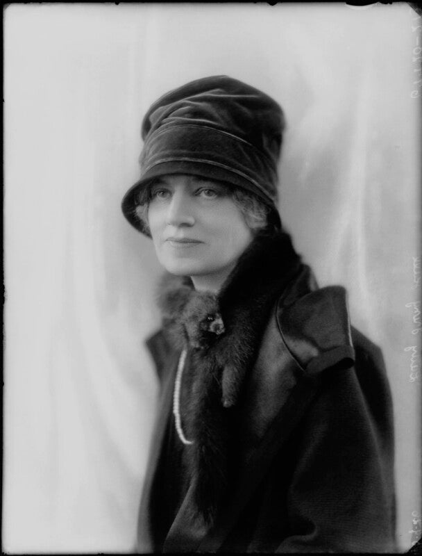 Olga (née ker), lady king hall npg x36639