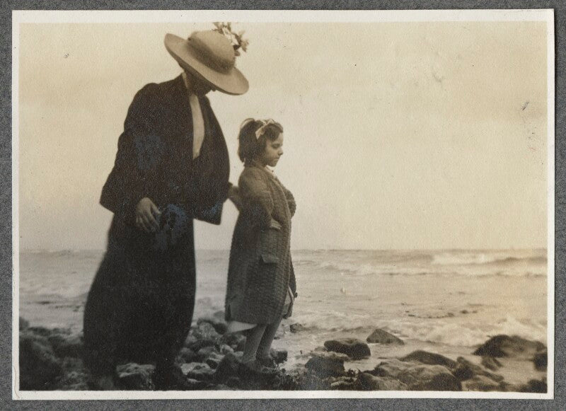 Billy townshend; julian vinogradoff (née morrell) npg ax140289