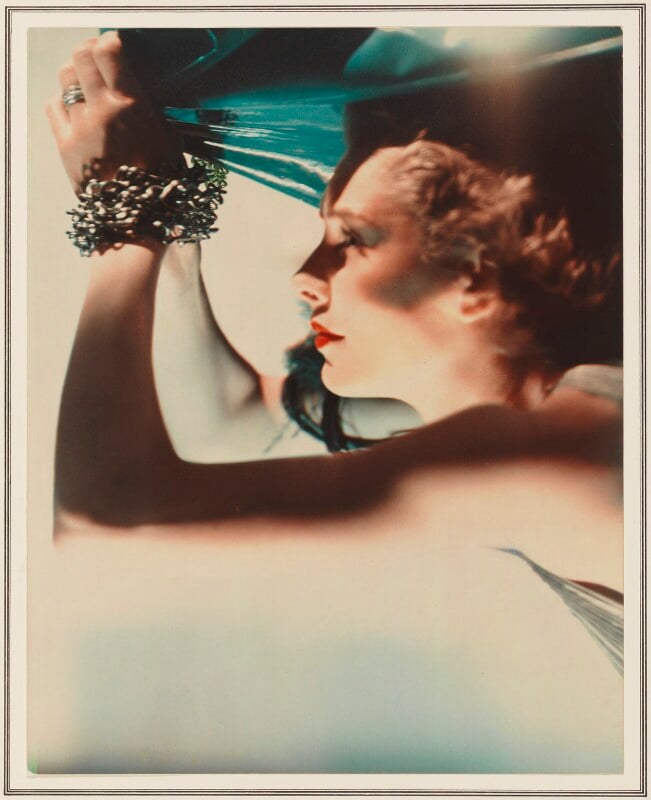 Edith hart davis (wallace), later lady brougham and vaux ('mrs richard hart davis as ariel') npg x11660