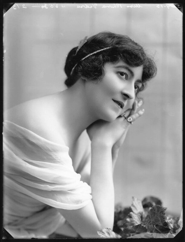 Rhona vedra npg x103211