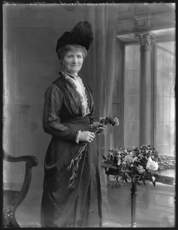 Eleanora anna french (née selby lowndes), countess of ypres npg x32294