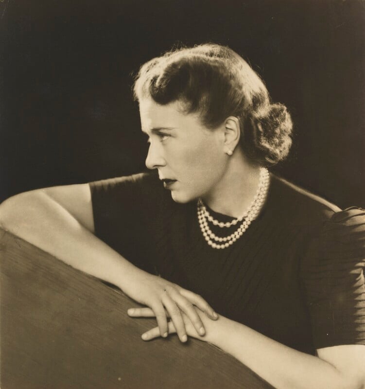 Ania dorfmann npg x132818