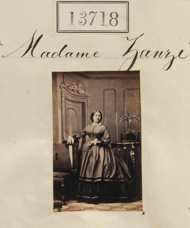 Madame zanzi npg ax63349