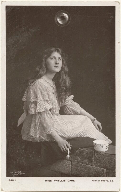 Phyllis dare npg x201028