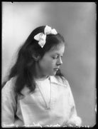 Olive Elizabeth Helen Lawson-Johnston NPG x104036