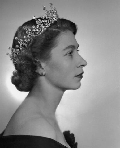Queen Elizabeth II NPG x36980