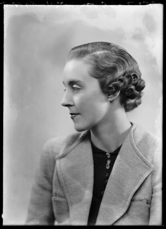 Hon. barbara mary vandernoot (née cokayne) npg x104384