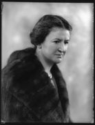 Edith Laura Lawson-Johnston (née St John), Lady Luke NPG x124125