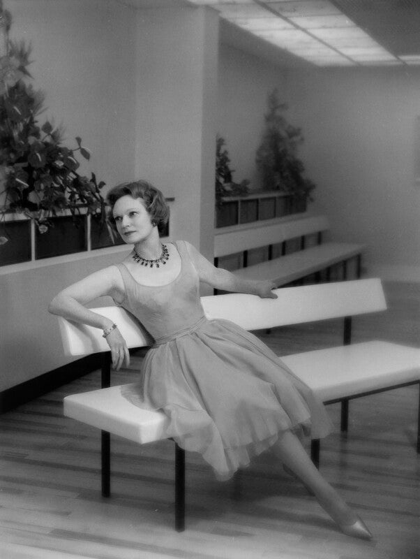 Anna neagle npg x125810