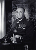Hubert Huntlea Chapman NPG x166472