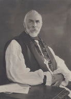 Gilbert Cunningham Joyce NPG x159210