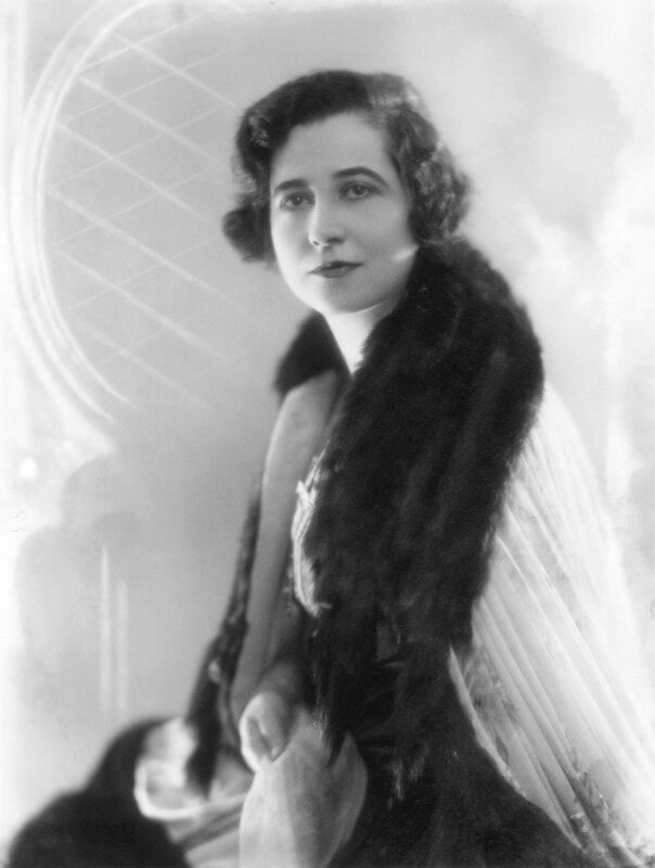 Yvonne arnaud npg x19199