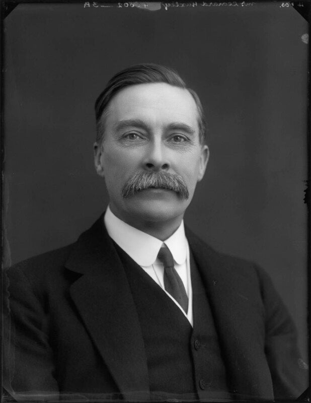Leonard huxley npg x127809