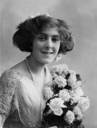 Dame (Esmerelda) Cicely Courtneidge NPG x19187