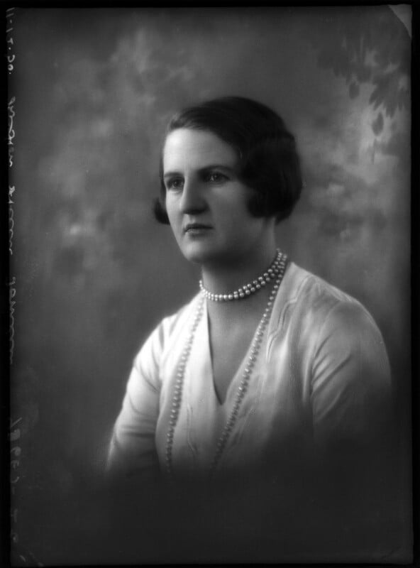 Hon. helen rosa goldby (née tomlin) npg x150255