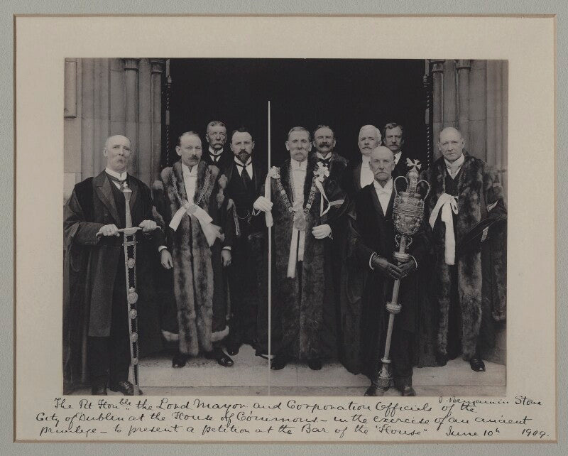 'the rt. honble. the lord mayor and corporation officials of the city of dublin at the house of commons' npg x135587