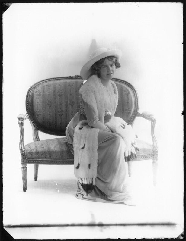 Gertrude robins npg x102563