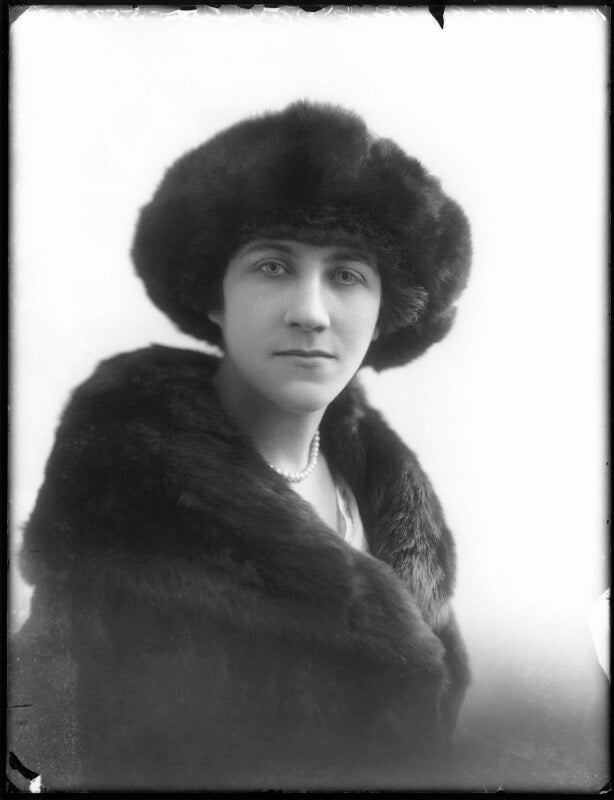 Isabelle, comtesse d'ormesson npg x120325