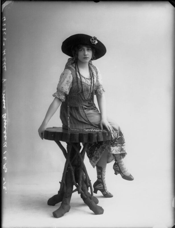 Yvonne arnaud npg x32810