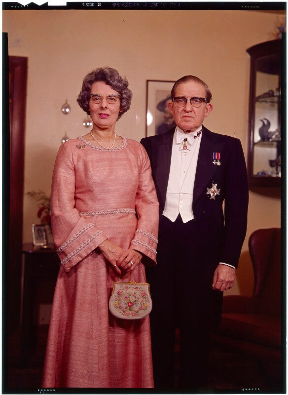 Sir alan cumbrae rose mcleod and noreen egremont (née king), lady mcleod npg x173188