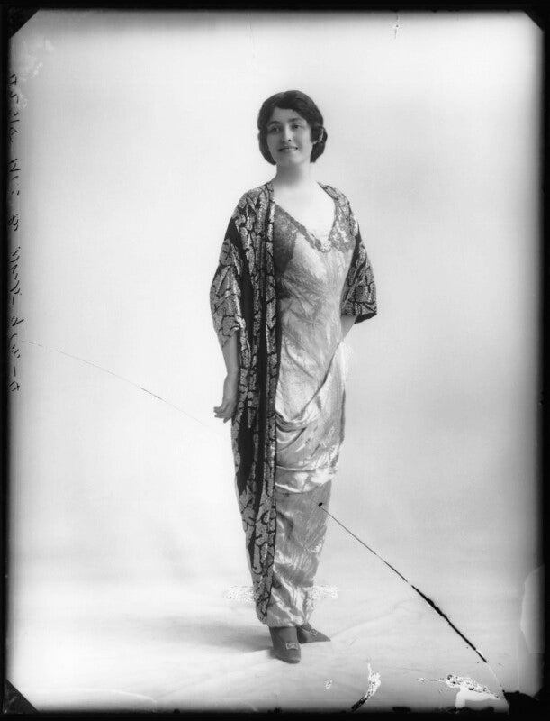 Lee white npg x101701