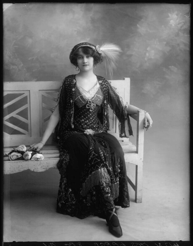 Freda large npg x102510