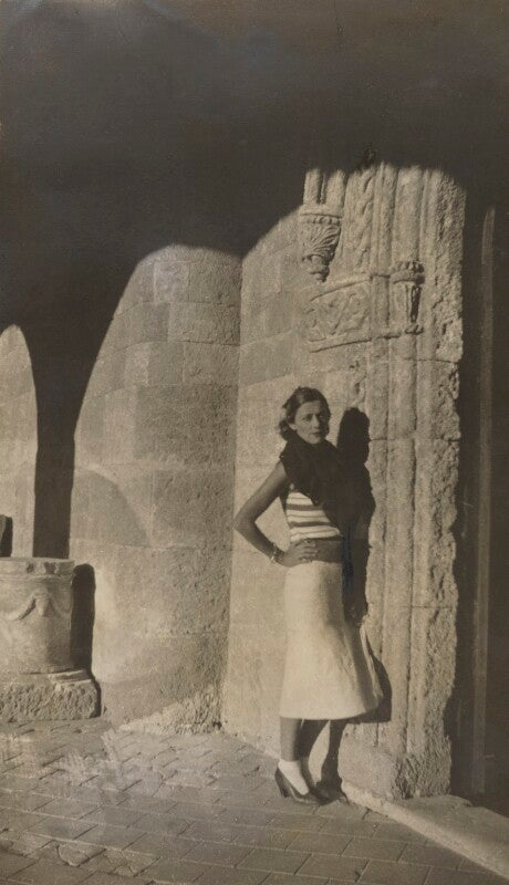 Comtesse phyllis de janzé (née boyd) npg ax183150