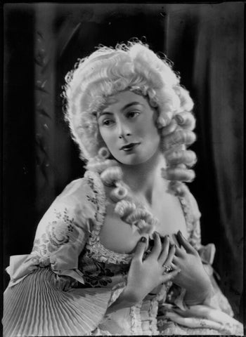 Lady Isobel Blunt-Mackenzie (later Lady Isobel Linda) NPG x179648