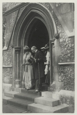 Queen Alexandra and three unknown sitters NPG x137845