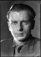 Tom Harnett Harrisson NPG x11712