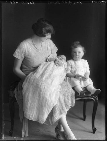 Sybil (née Llewellyn), Lady Dennis with her children NPG x123299