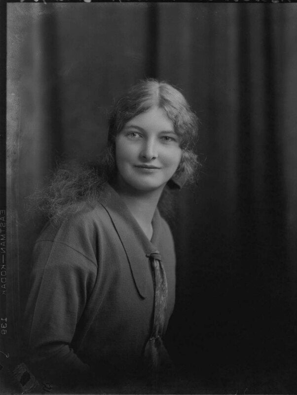 Hon. erin moira holderness roddam (née massey) npg x41477