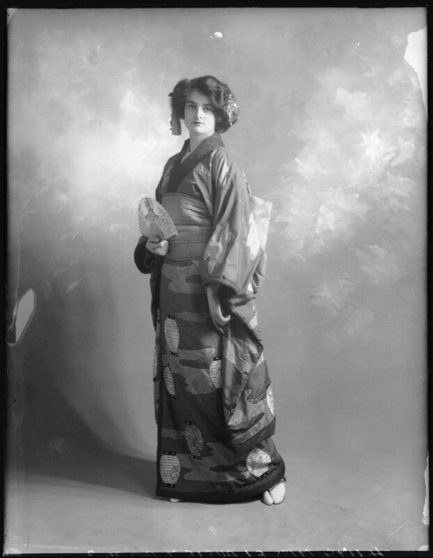 Evelyn laurie as tuki in 'the mousmé' (the maids in japan) npg x104111