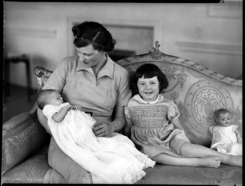 Viscountess kemsley with jane and mary npg x153104