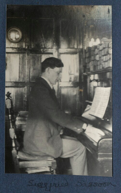 Siegfried sassoon npg ax141372