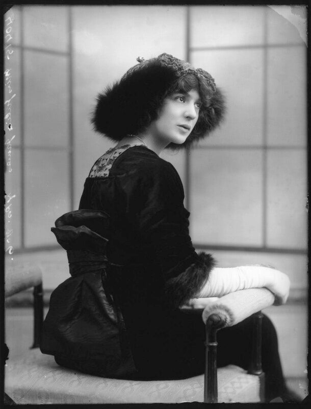 Julia james npg x101956