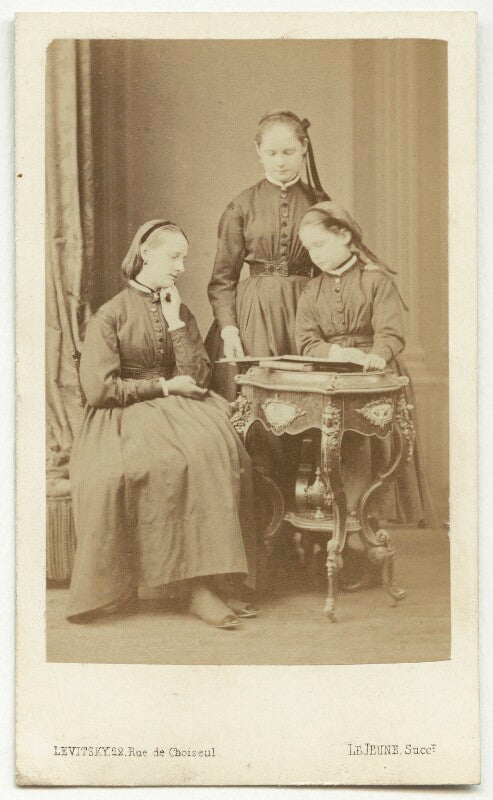 Alice nina rowley (née corbet); sybell rachel blackett (née corbet); beatrice augusta corbet npg x22118