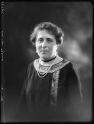 Mary Freda (née Cohen), Lady Colyer-Fergusson NPG x123356