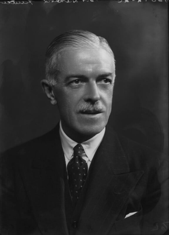 Sir harold ben fawcus npg x155044