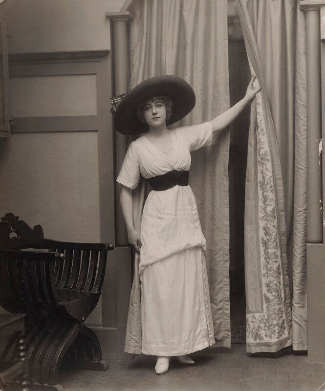 Yvonne arnaud npg x26419